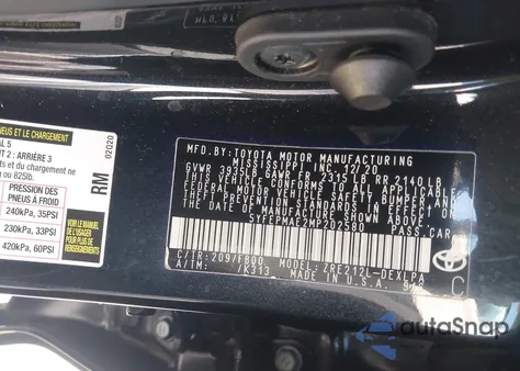 2021 Toyota Corolla Le z USA, uszkodzony, nr VIN 5YFEPMAE2MP202580